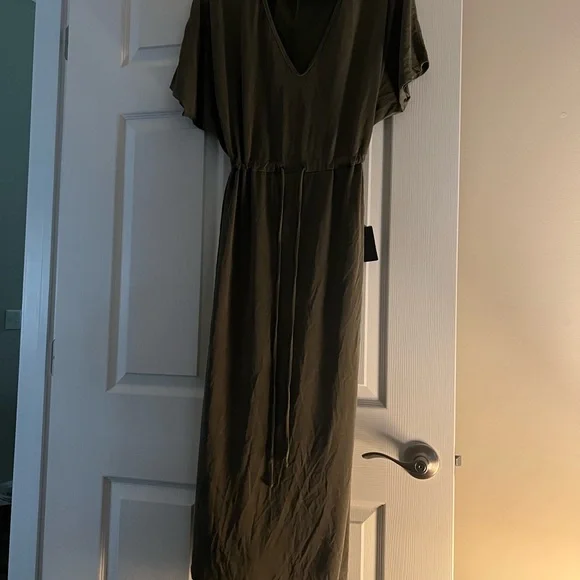 slim fit dress slacks Luxurious Olive Green Sequin Evening Gown with Feathered Sleeves main image 1